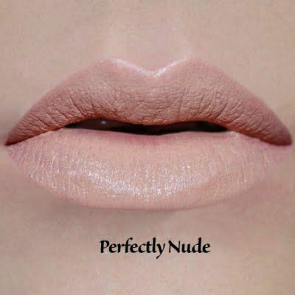 2 Avon Lipsticks 💋💄 - Picture 4 of 4